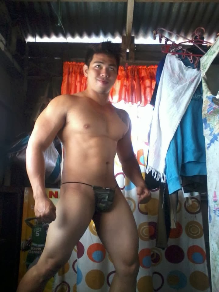 Nude pinoy men